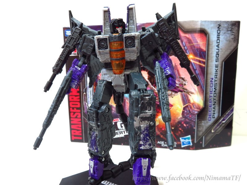 In Hand Photos Of Siege Skywarp Phantomstrike Squadron 14 (14 of 43)